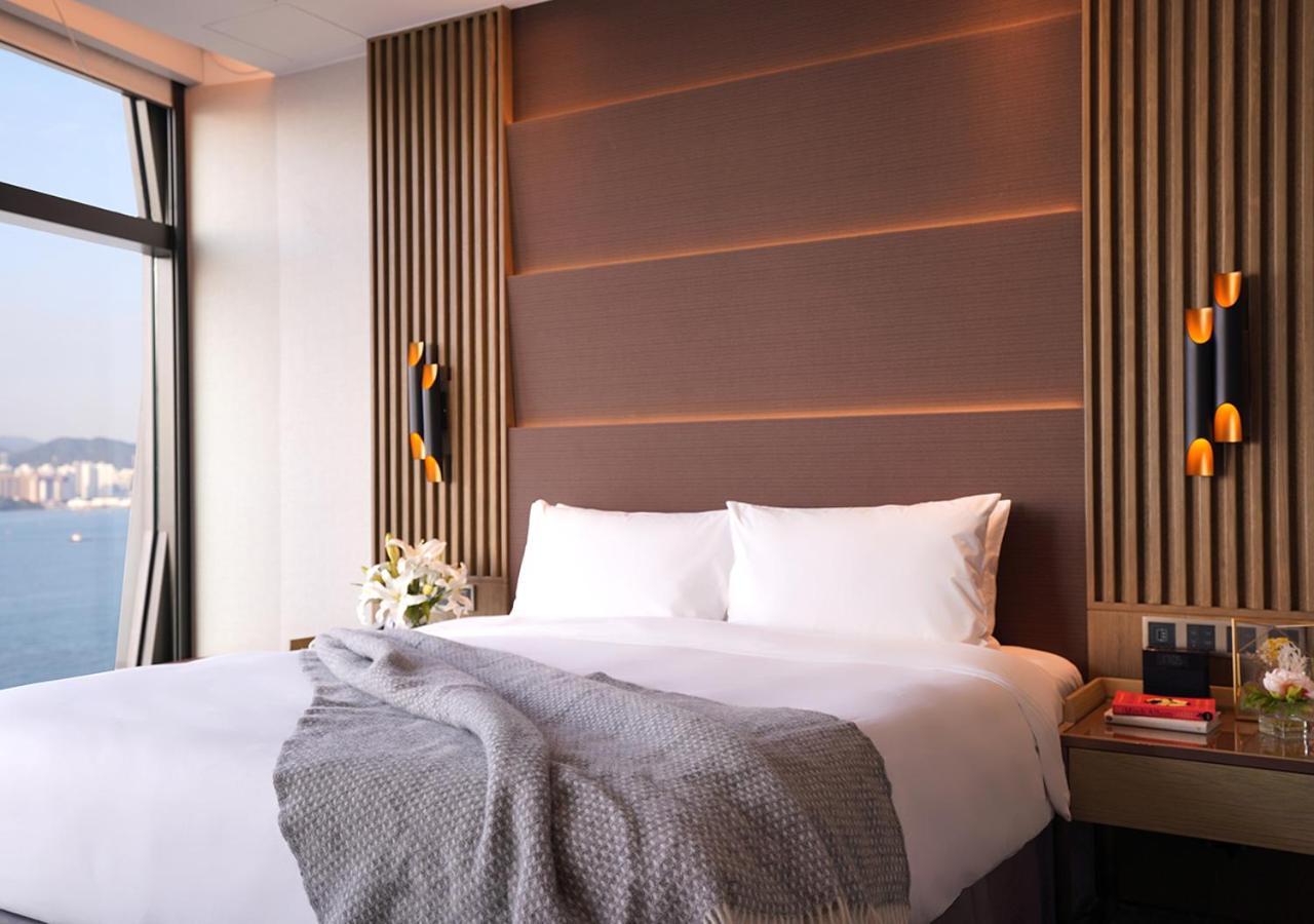 Oasis Aurum 181 Hotel Hong Kong Bagian luar foto