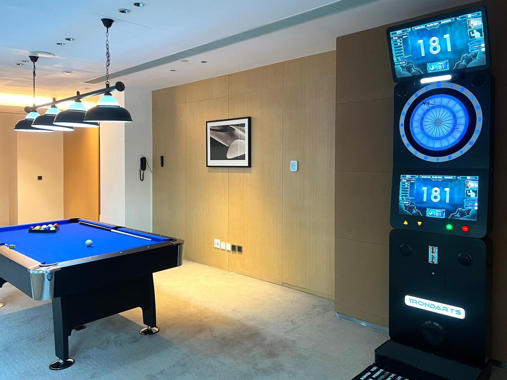 Oasis Aurum 181 Hotel Hong Kong Bagian luar foto