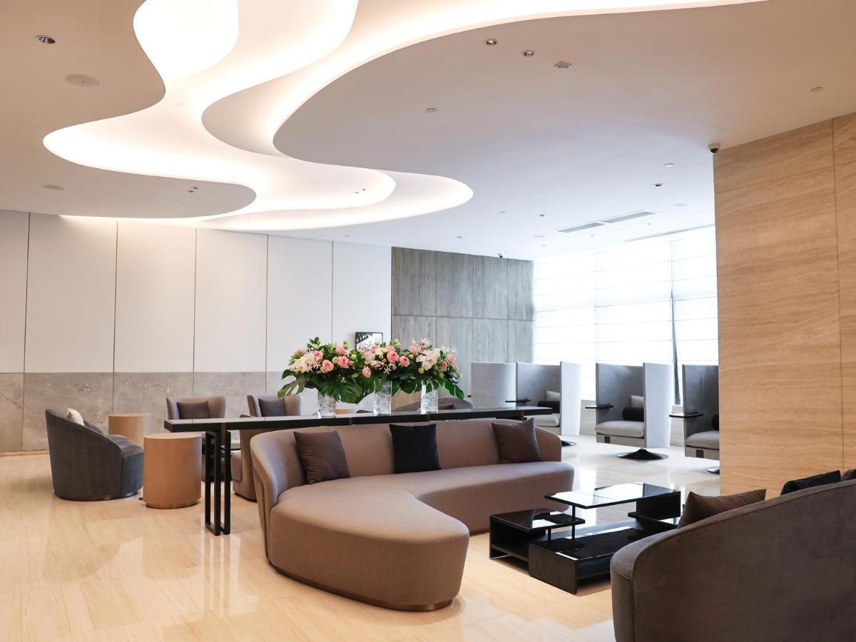 Oasis Aurum 181 Hotel Hong Kong Bagian luar foto