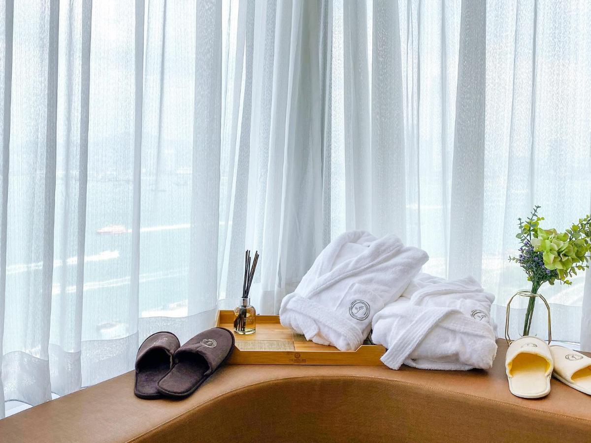 Oasis Aurum 181 Hotel Hong Kong Bagian luar foto