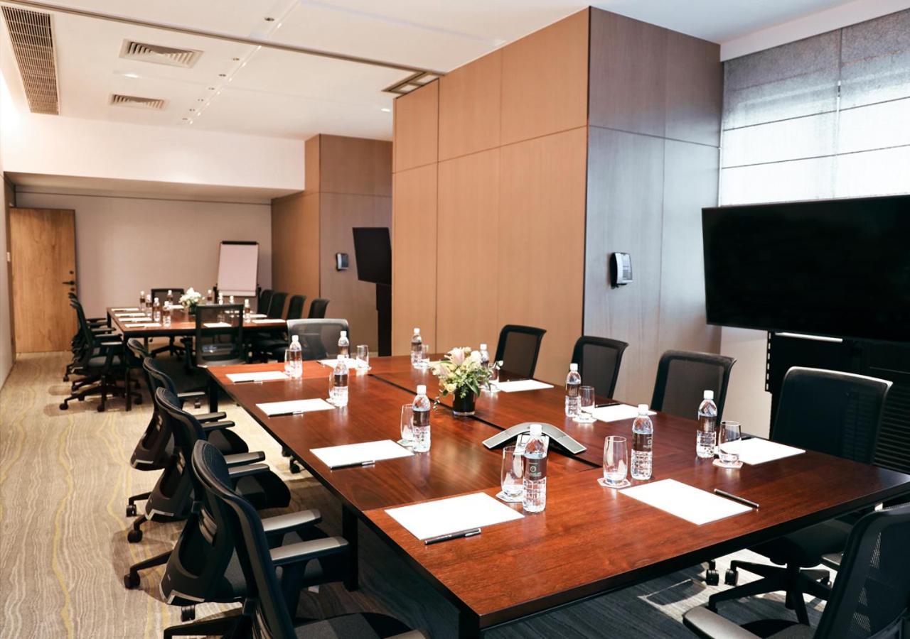 Oasis Aurum 181 Hotel Hong Kong Bagian luar foto